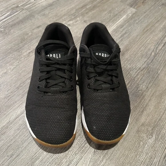 NOBULL Black and White Athletic Shoes with Minimalist Design - Picture 7 of 7